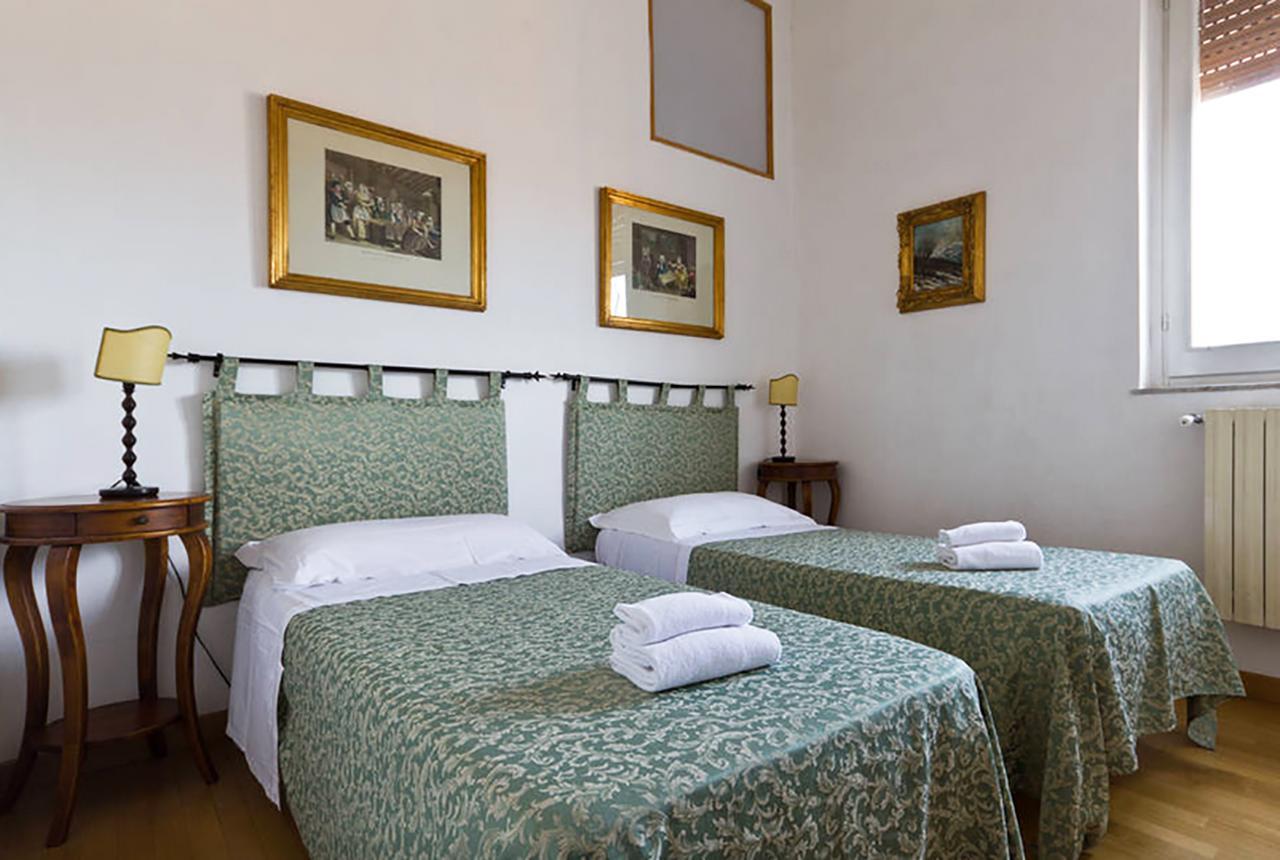 Appartamento Coronari Rome Exterior photo